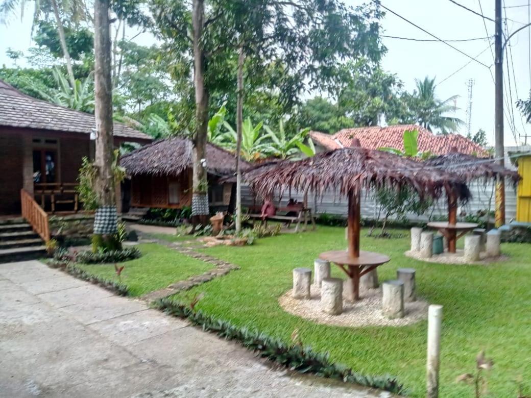 Giazvillacarita Sukarame Extérieur photo